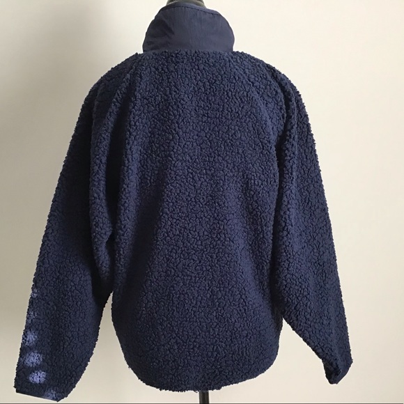 PINK VS University of Michigan Oversized Sherpa Jacket NWT - Picture 6 of 7